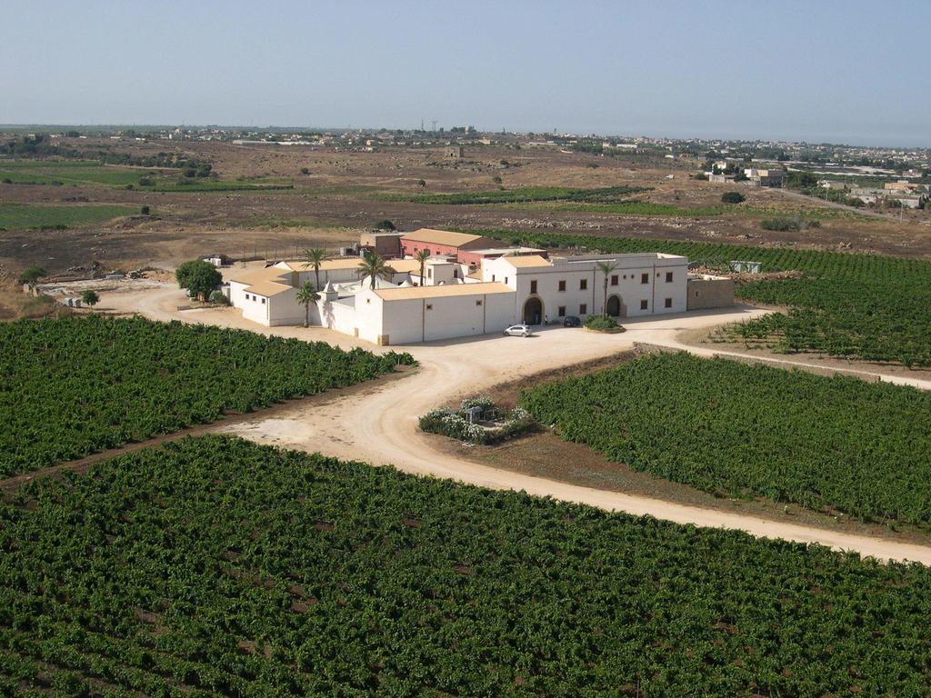 Agriturismo Baglio Donnafranca Wine Resort Marsala Buitenkant foto