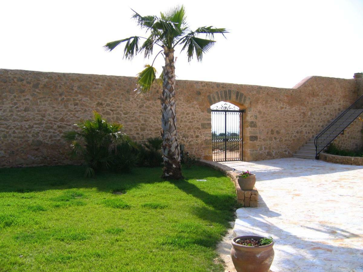 Agriturismo Baglio Donnafranca Wine Resort Marsala Buitenkant foto